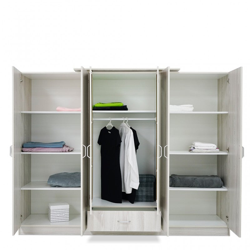 Stylish Wardrobe With Mirror Doors